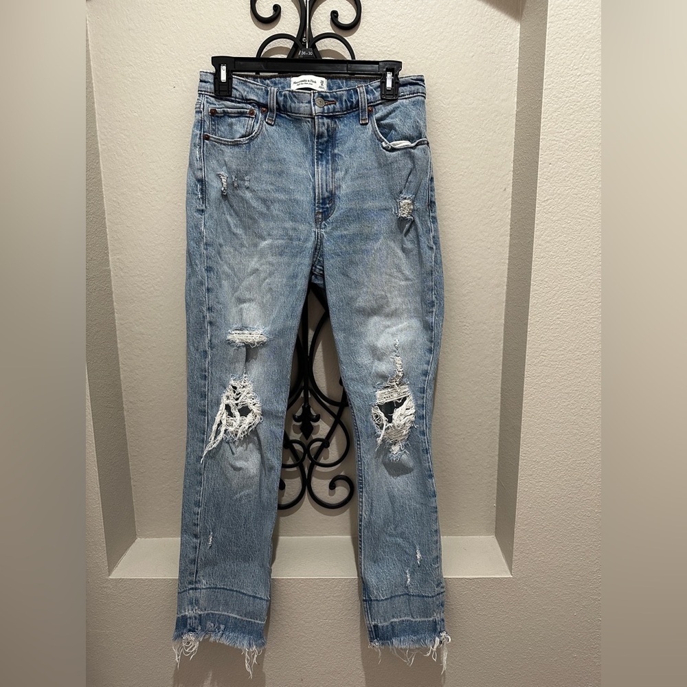 Abercrombie & Fitch High Rise Mom Jeans 29/8R